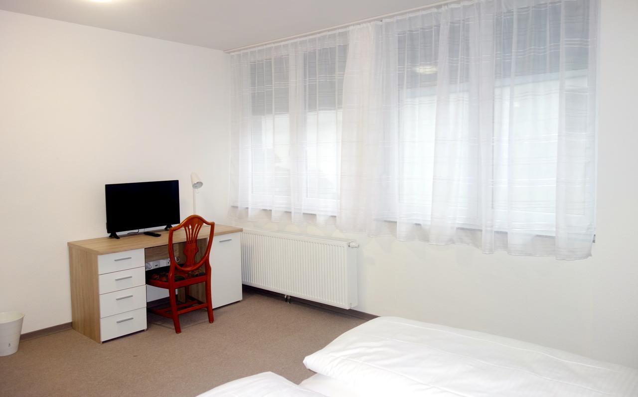 Budget Hotel Ludwigshafen Bagian luar foto